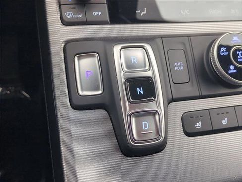 Used 2024 Hyundai Palisade Calligraphy image 12