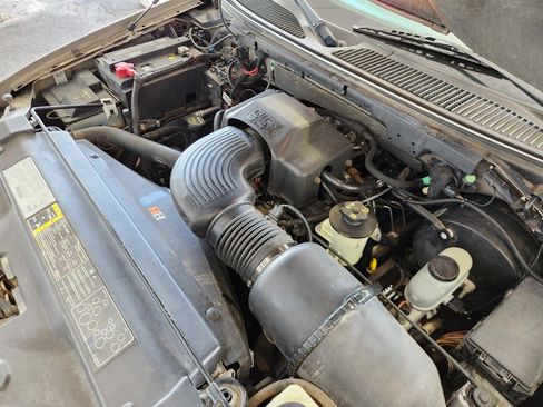 Used 2003 Ford F150 Lariat AWD/4WD image 11