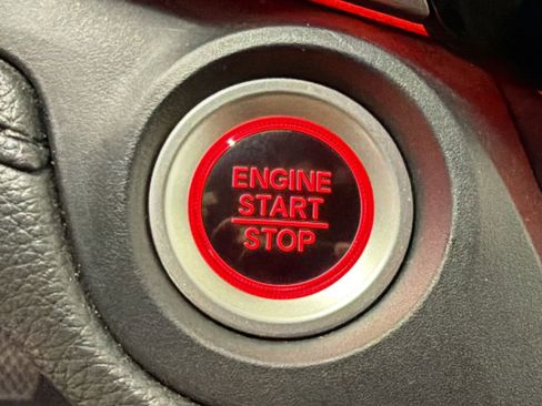 Used 2025 Honda Odyssey Sport-L image 24