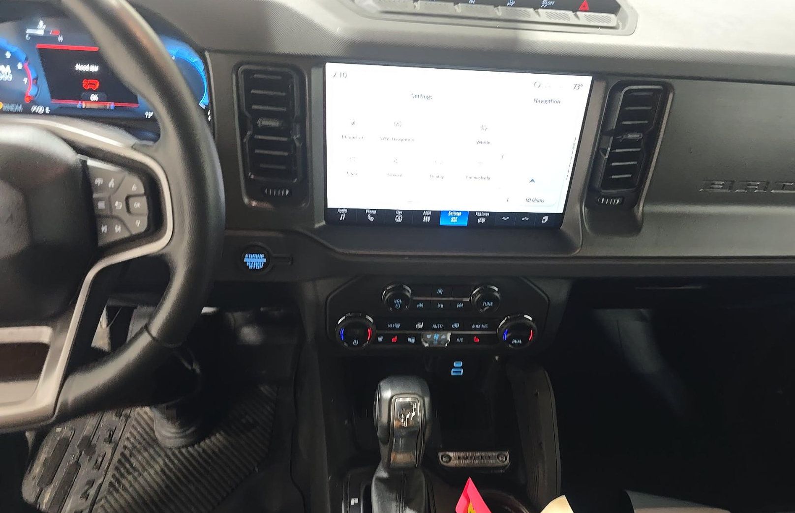 Used 2025 Ford Bronco Badlands AWD/4WD image 11
