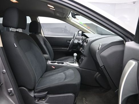 Used 2013 Nissan Rogue S w/ Special Edition Pkg image 28