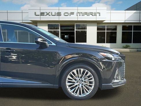 Certified 2024 Lexus RX 350 w/ Luxury Package image 36