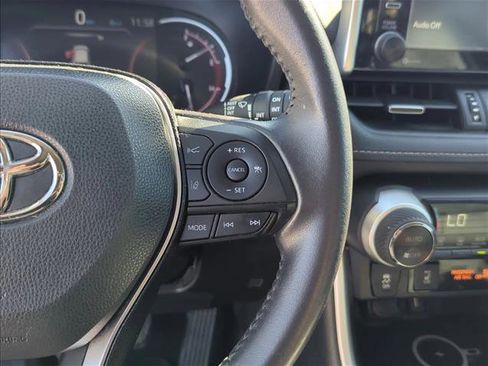 Certified 2021 Toyota RAV4 Limited image 17