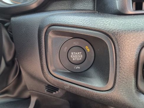 Used 2026 Jeep Wrangler Sport AWD/4WD image 35