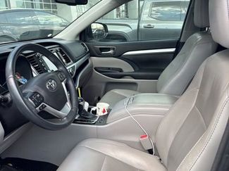 Used 2016 Toyota Highlander XLE 360° Tour