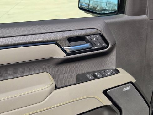 Certified 2026 Chevrolet Silverado 1500 ZR2 image 12