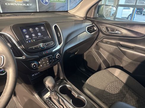 Used 2024 Chevrolet Equinox LT w/ LPO, Floor Liner Package image 28
