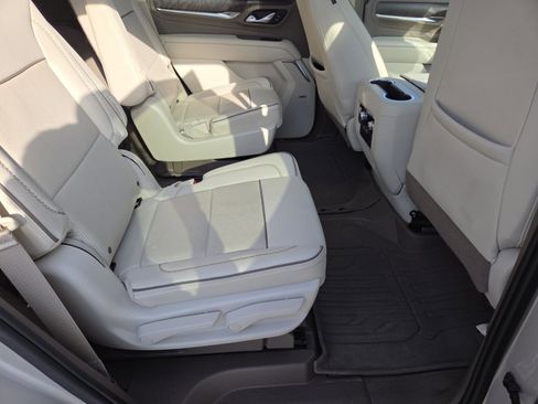Used 2023 GMC Yukon Denali image 31