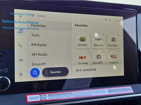 Used 2026 Toyota Prius Plug-In Hybrid FWD image 39