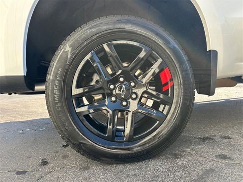 Used 2022 Chevrolet Silverado 1500 RST w/ Redline Edition image 18