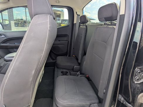 Used 2017 GMC Canyon SLE w/ SLE Convenience Package image 29