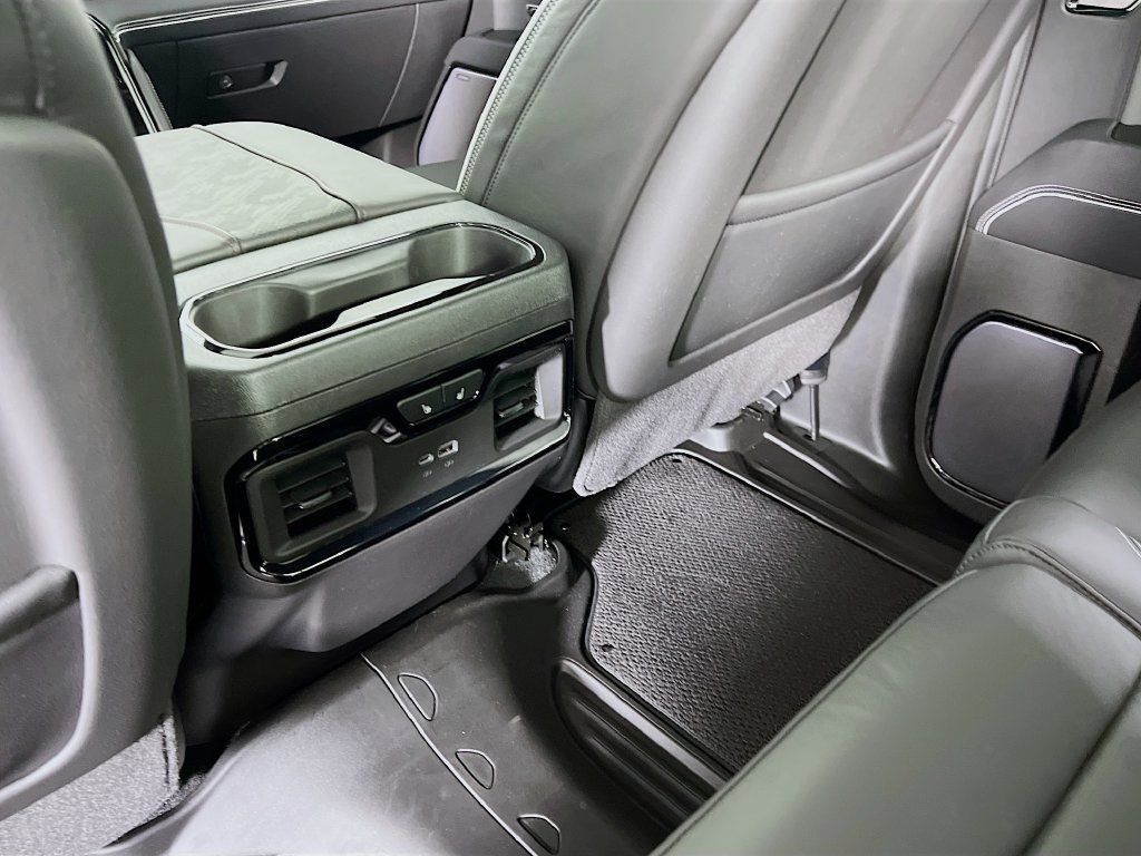 Used 2026 GMC Sierra 1500 AT4X AWD/4WD image 26