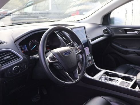 Used 2023 Ford Edge SEL w/ Convenience Package AWD/4WD image 6