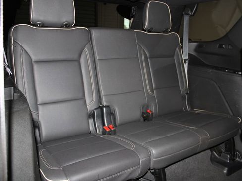 Used 2023 Chevrolet Tahoe Premier image 34