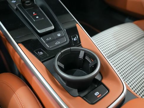 Certified 2024 Porsche 911 Turbo image 32