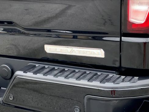 Used 2023 GMC Sierra 1500 Elevation w/ Preferred Package image 27