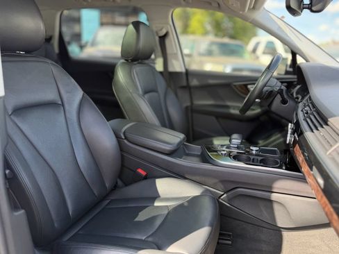 Used 2018 Audi Q7 3.0T Premium Plus AWD/4WD image 6