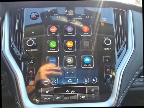 Used 2023 Subaru Outback Limited image 25