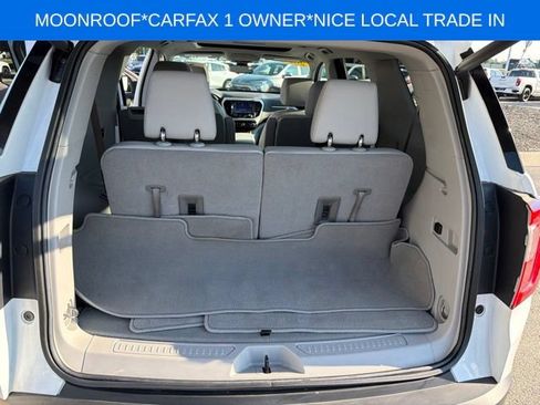 Used 2023 GMC Acadia SLT w/ Technology Package FWD image 22