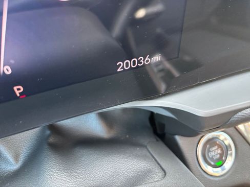 Used 2025 Buick Envista Preferred image 40