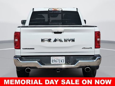 Used 2025 RAM 1500 Laramie AWD/4WD image 4
