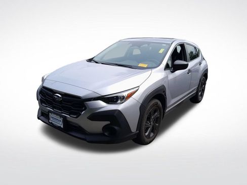 Used 2024 Subaru Crosstrek 2.0i AWD/4WD image 3
