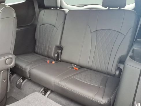 Used 2023 Buick Enclave Avenir w/ LPO, Floor Liner Package FWD image 24