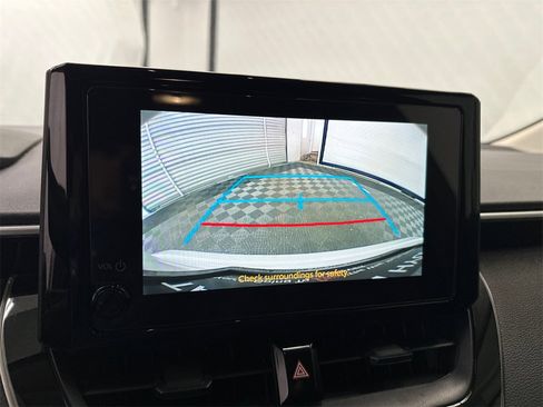 Used 2023 Toyota Corolla LE image 27