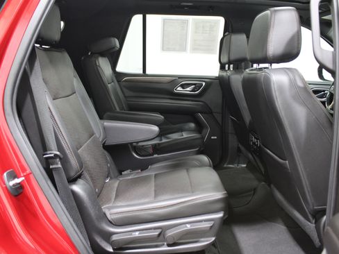 Used 2021 Chevrolet Tahoe High Country w/ Premium Package image 28