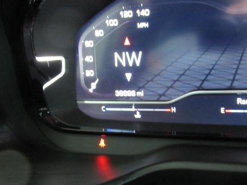 Used 2024 GMC Yukon XL Denali Ultimate image 39