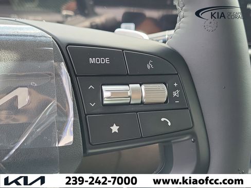 New 2026 Kia Sportage LX image 24