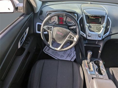 Used 2016 GMC Terrain SLE image 18