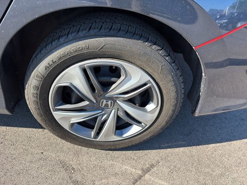 Used 2021 Honda Civic LX image 5