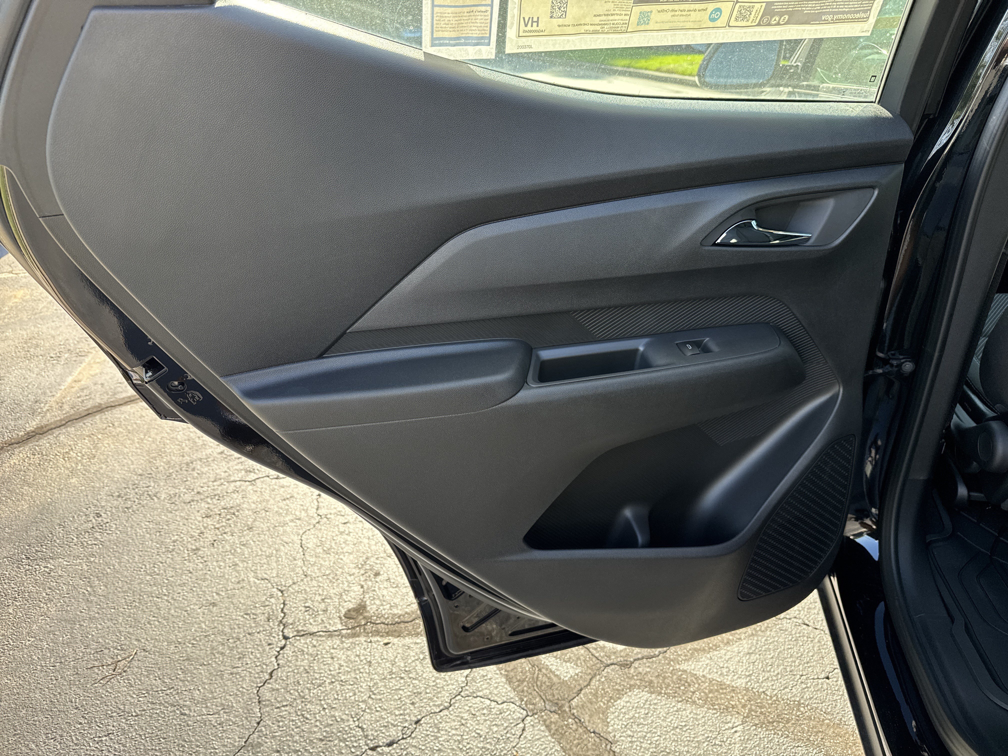 New 2027 Chevrolet Bolt LT FWD image 21