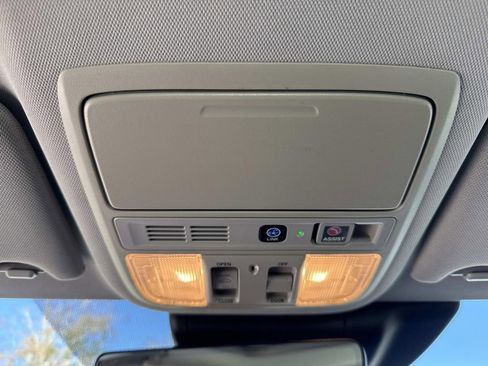 Used 2019 Honda Accord Touring image 45