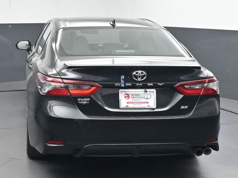 Certified 2023 Toyota Camry SE image 7
