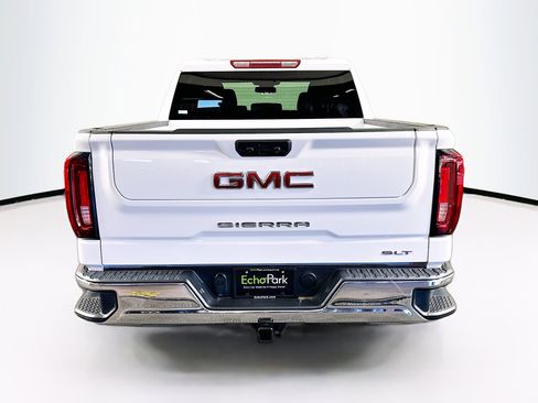 Used 2025 GMC Sierra 1500 SLT image 7