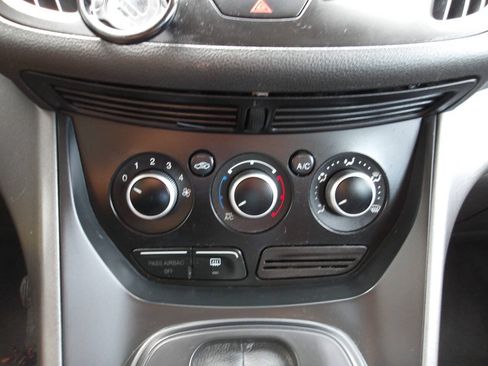 Used 2014 Ford Escape S FWD image 19
