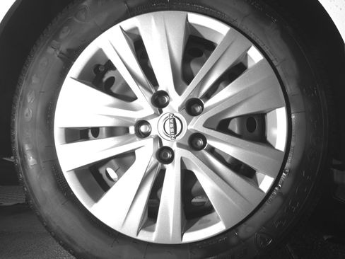 Used 2025 Nissan Sentra S FWD image 15