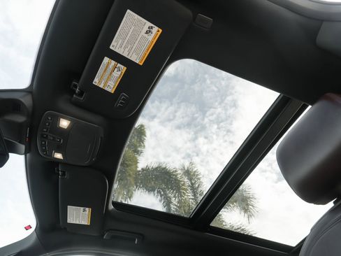 Used 2024 Ford Expedition Max Limited image 21