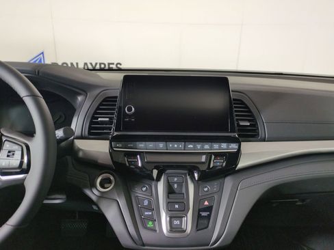 New 2026 Honda Odyssey Sport-L image 18