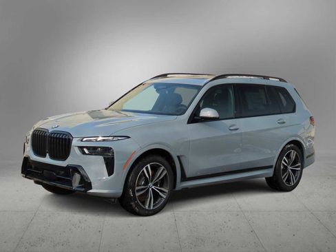 New 2026 BMW X7 xDrive40i w/ M Sport Package image 4