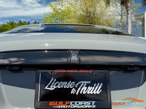 Used 2018 Rolls-Royce Wraith image 57