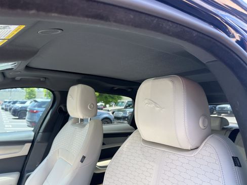 Certified 2026 Jaguar F-PACE R-Dynamic S AWD/4WD image 19