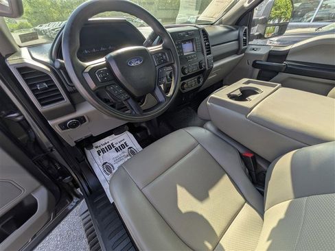 Used 2021 Ford F250 XL w/ STX Appearance Package AWD/4WD image 14