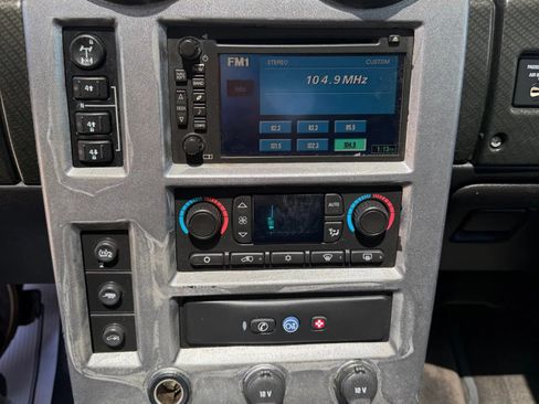 Used 2006 HUMMER H2 AWD/4WD image 12
