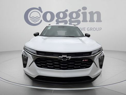 New 2026 Chevrolet Trax RS w/ Driver Confidence Package FWD image 8