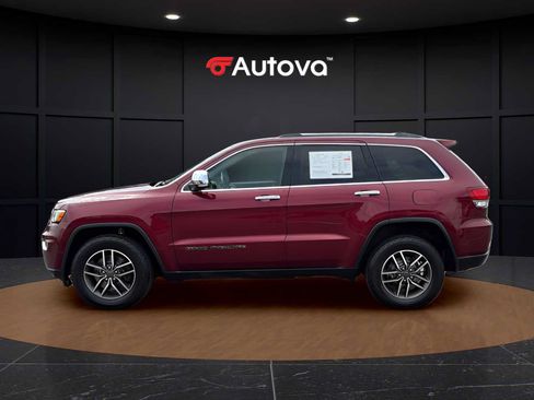 Used 2021 Jeep Grand Cherokee Limited AWD/4WD image 2