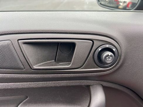 Used 2017 Ford Fiesta SE w/ Equipment Group 201A image 23