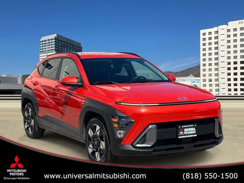 Used 2024 Hyundai Kona SEL FWD image 1